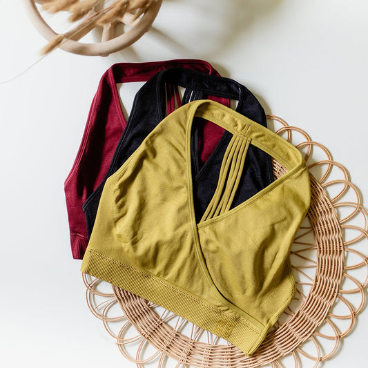 Why Every Teen Girl Should Consider a Halter Sports Bralette - BRABAR