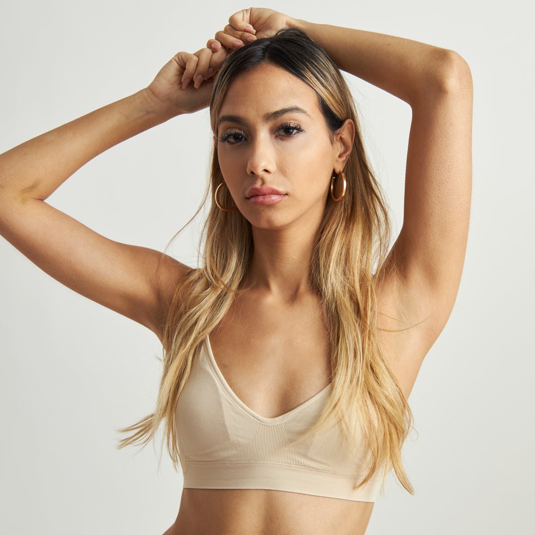 EVERYDAY Convertible Bra w J-hook - BRABAR
Fits AA, A, B, C cup sizes. Best wireless bra for tweens, teenage girls and women