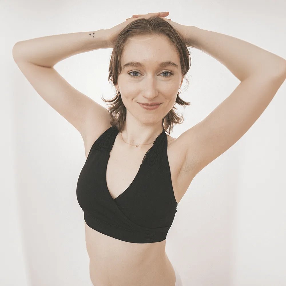 HUG LACE HALTER BRALETTE : BUNDLE HUG LACE HALTER BRALETTE Sports Bra, Strappy Lace Halter Bralette Bundle for tweens girls
