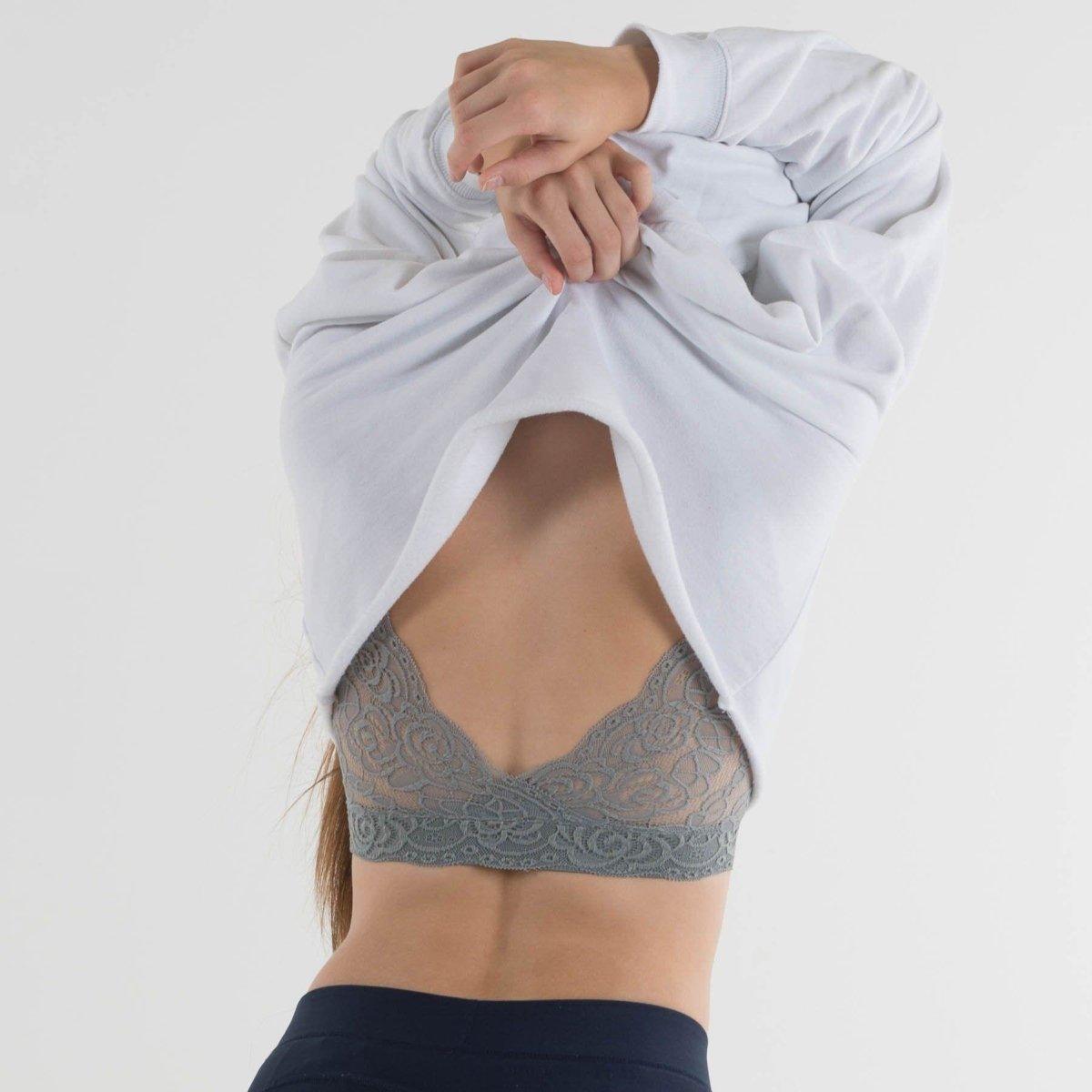 HUG COMFORTABLE AND STRETCHABLE LACE BRALETTE:
Supportive HUG Sports Bra with lace back for tween and Teen girls A - D cup