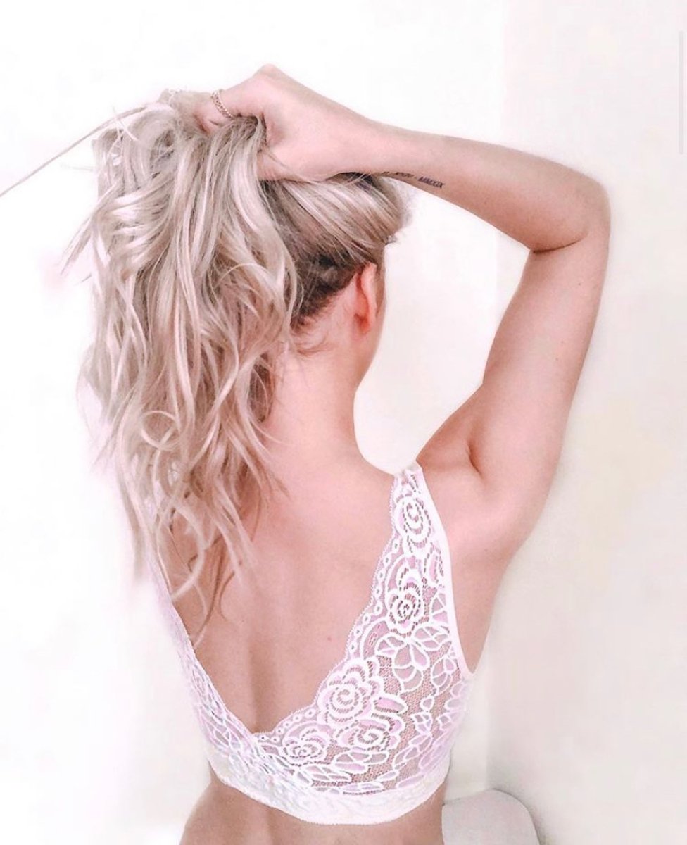 Teen Breast Development: Understanding Breast Size, Breast Buds and Bra Fit - BRABAR